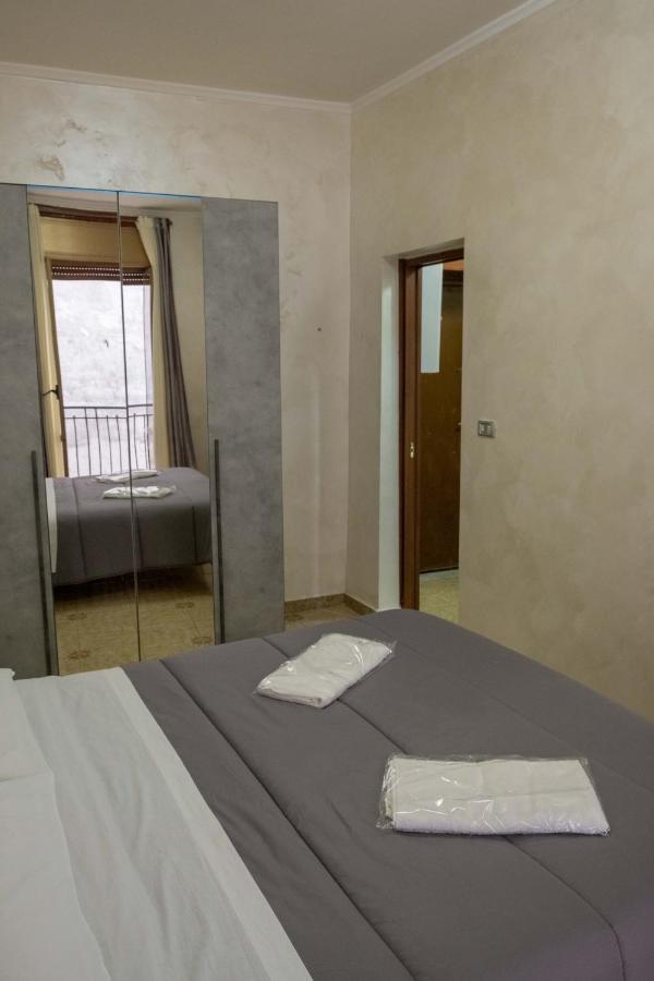 Casa Vacanza Russo Enzo Napoli Dış mekan fotoğraf